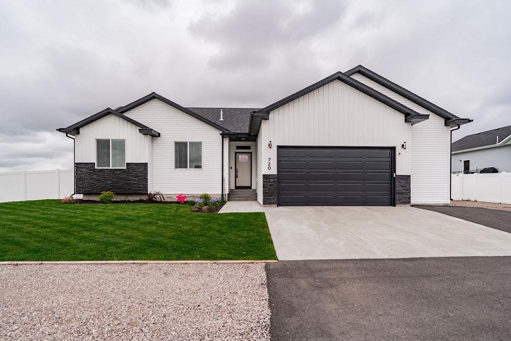 720 Rustic Rd, Pocatello, Idaho image 1