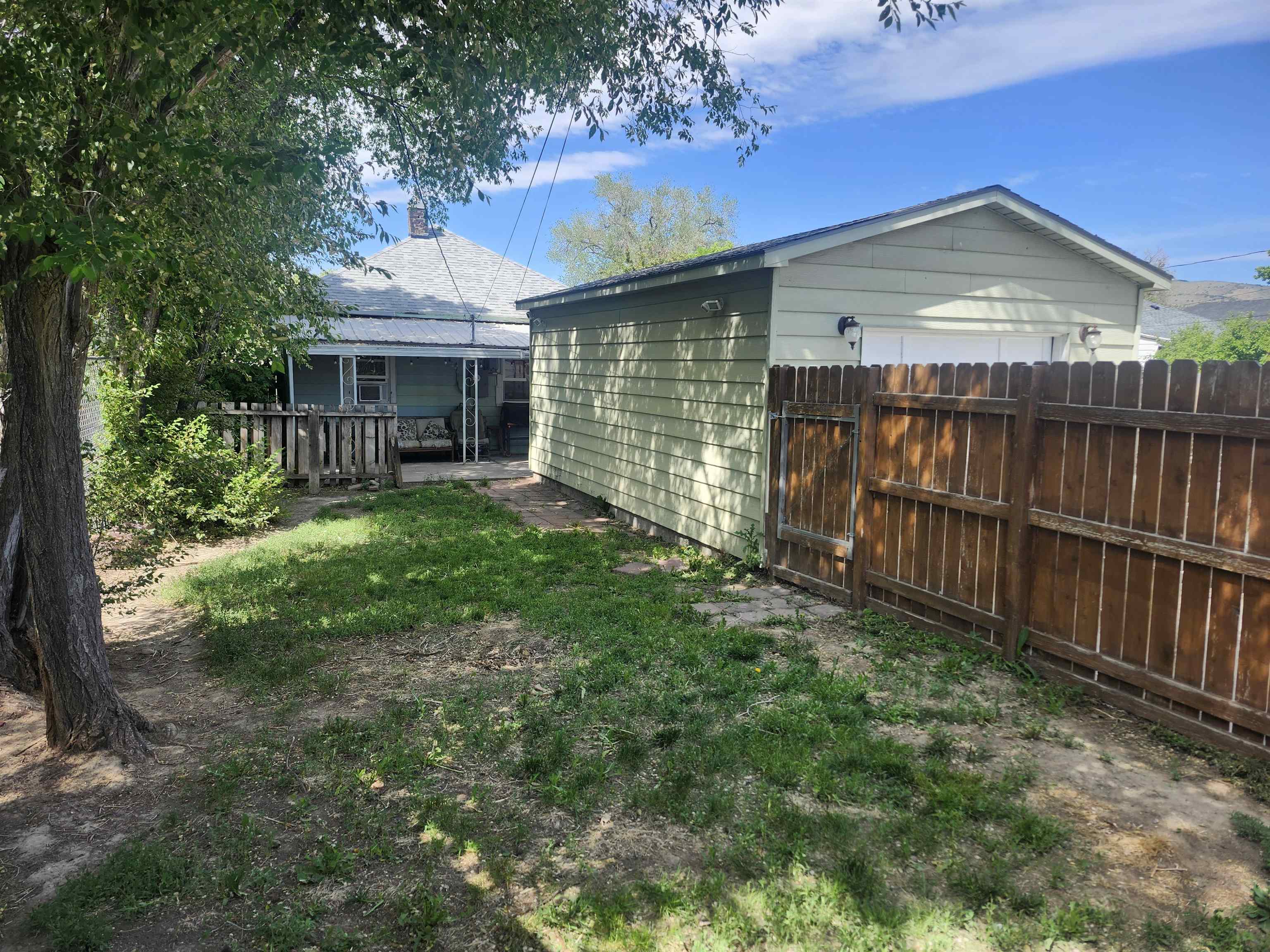 1220 N Garfield Ave, Pocatello, Idaho image 3