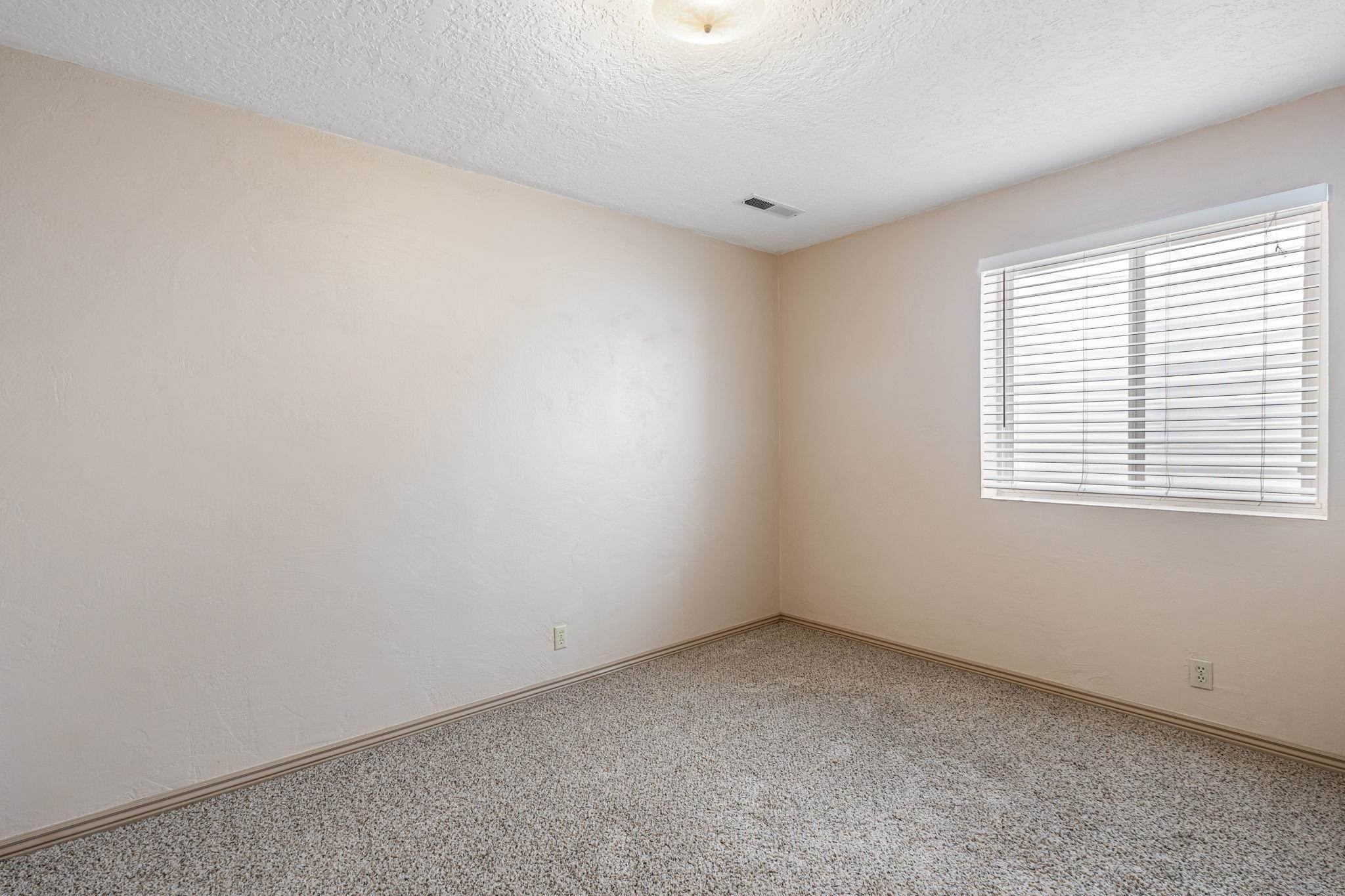 5413 Kymball Ave, Chubbuck, Idaho image 33