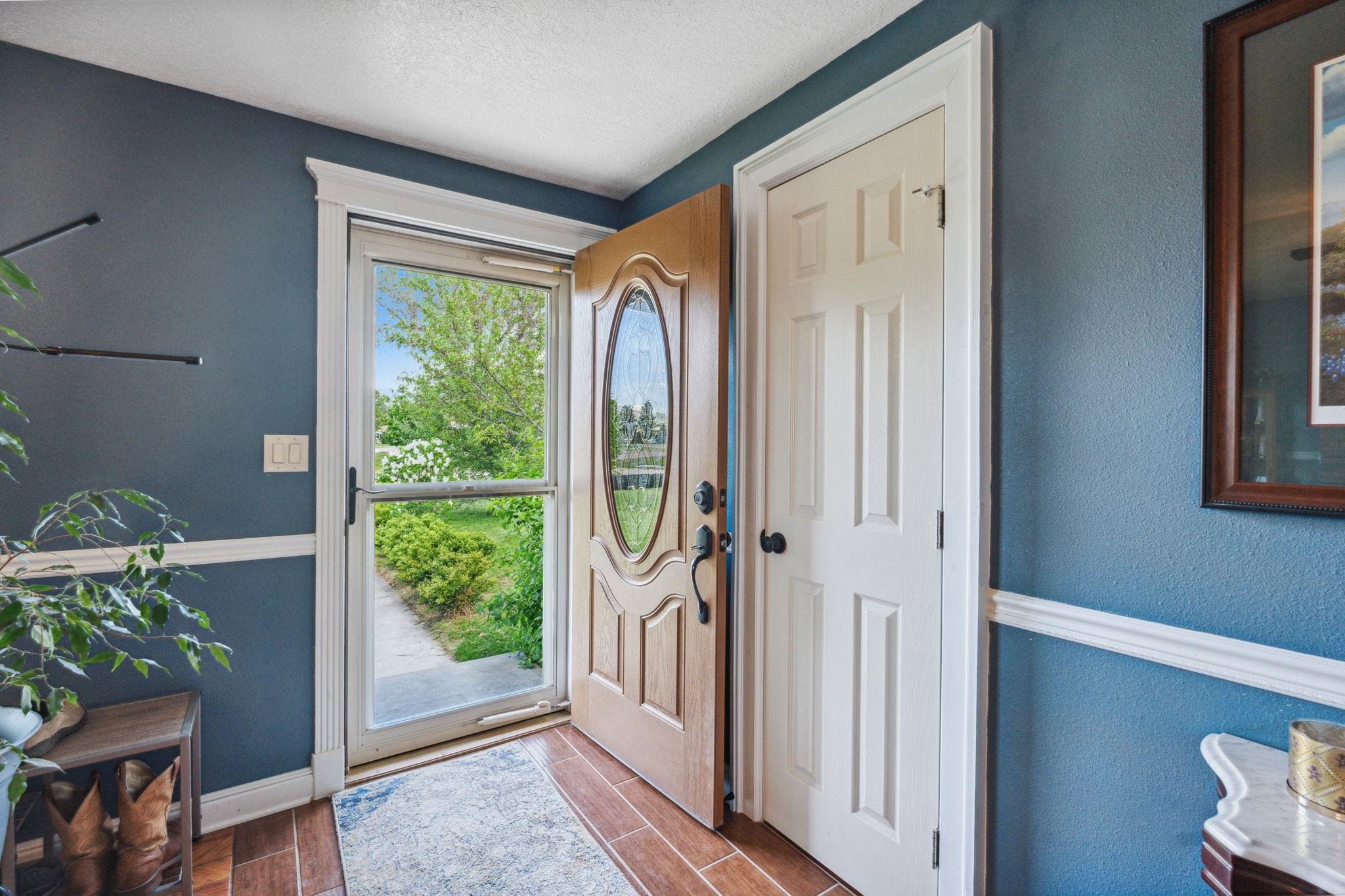 287 N 1st E, Downey, Idaho image 2