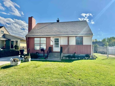 Photo of 765 Cherry St, Pocatello, ID 83201 (MLS # 580779)