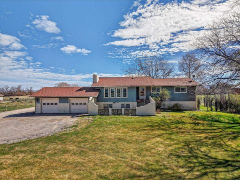 Photo of 184 Rio Vista Rd, Pocatello, ID 83202 (MLS # 582054)