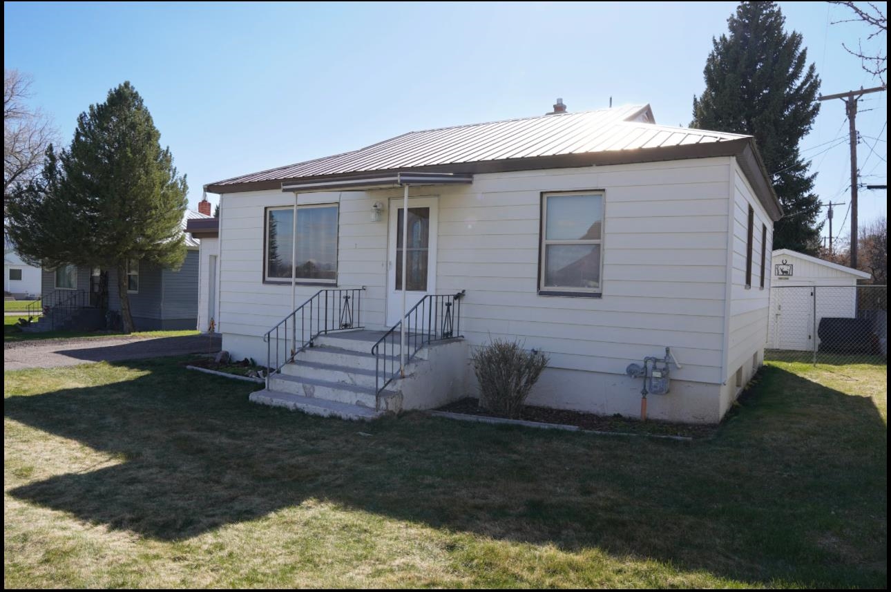 239 N 3rd E, Soda Springs, Idaho image 3
