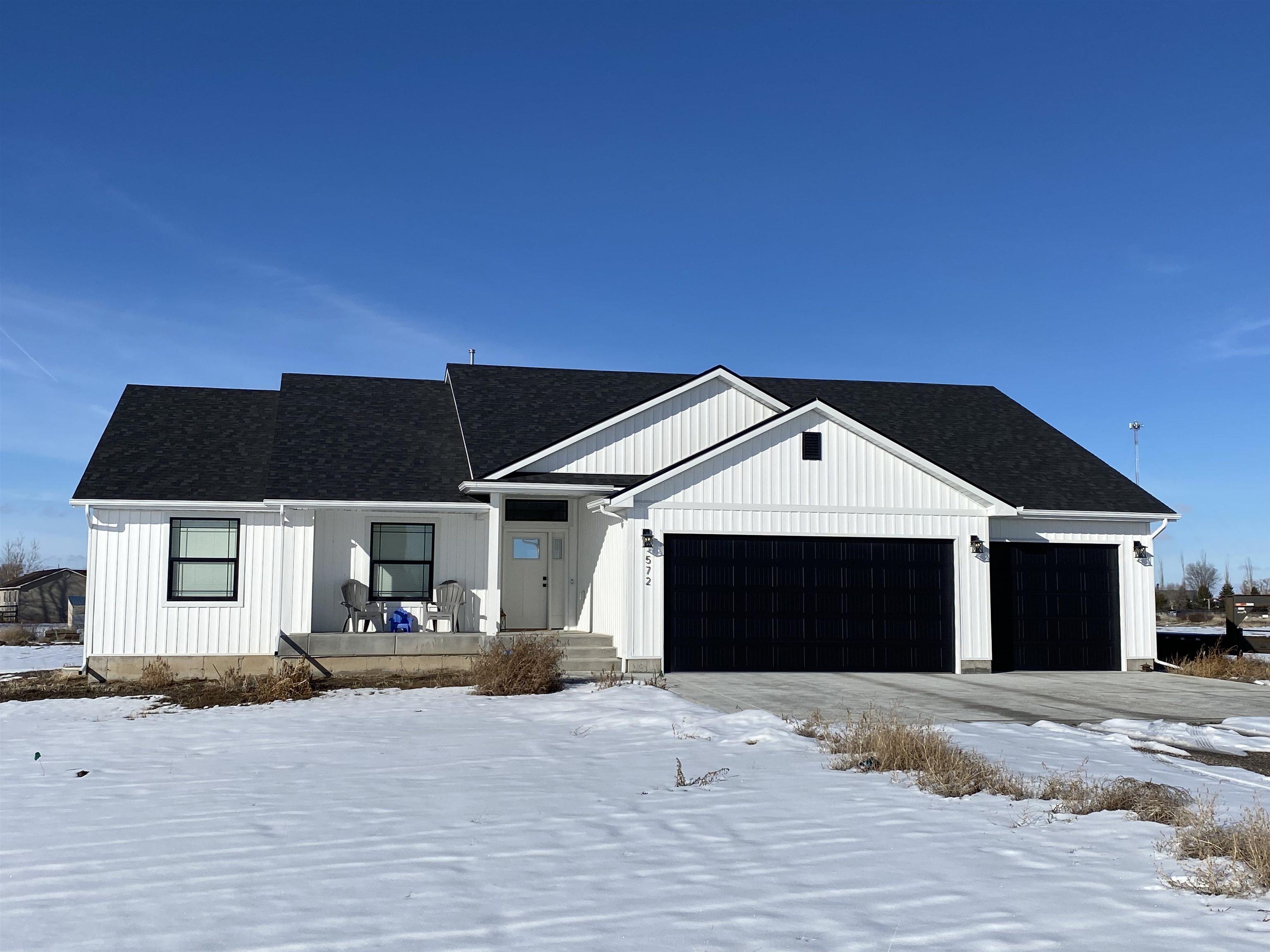 572 W 30 S, Blackfoot, Idaho image 1