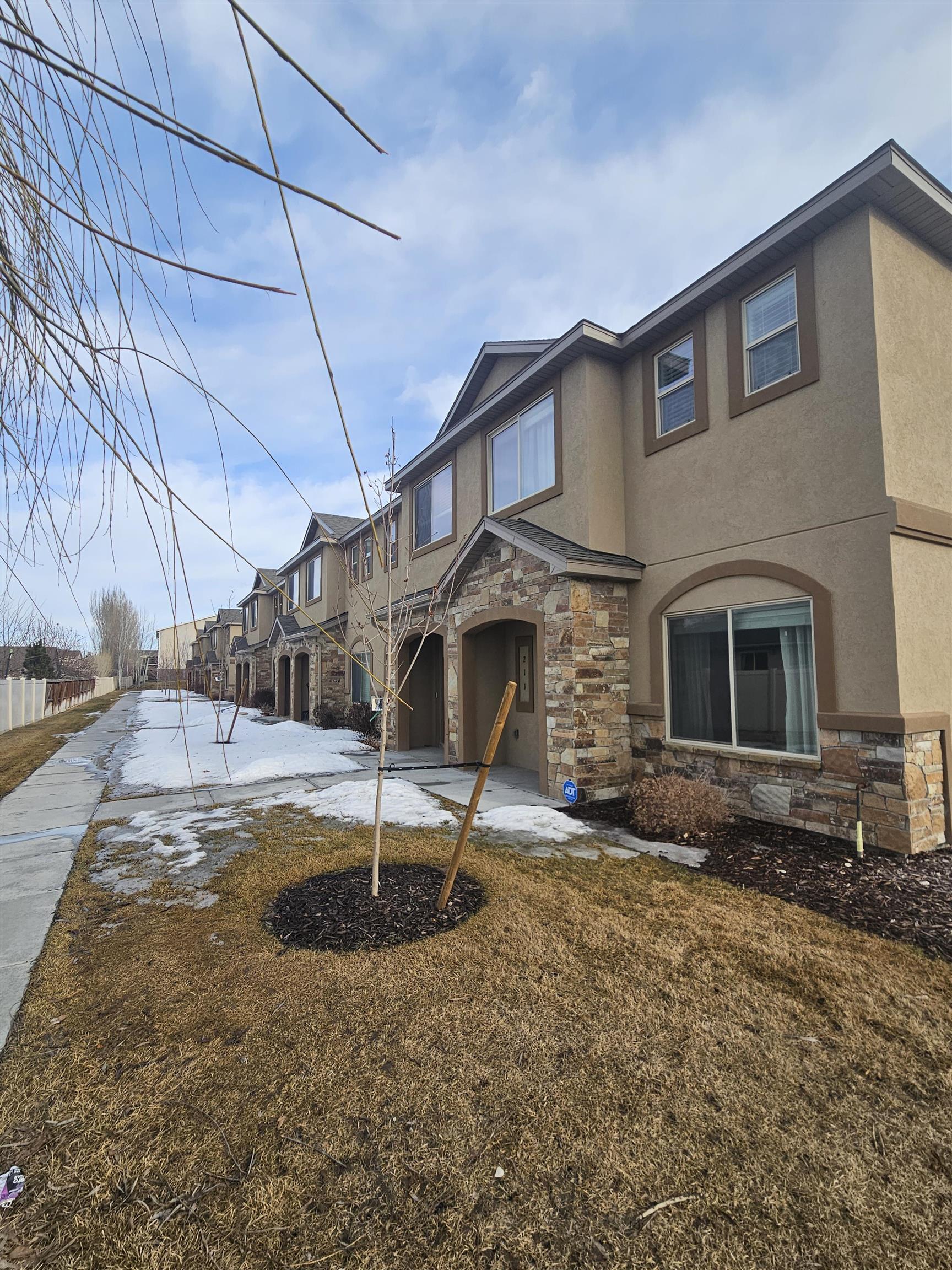 565 Pioneer Rd #212 Rd, Rexburg, Idaho image 2