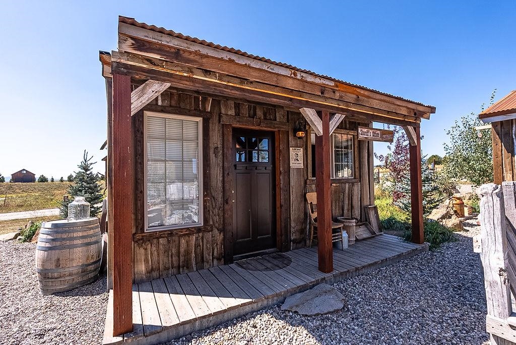 3994 John Road, Island Park, Idaho image 9
