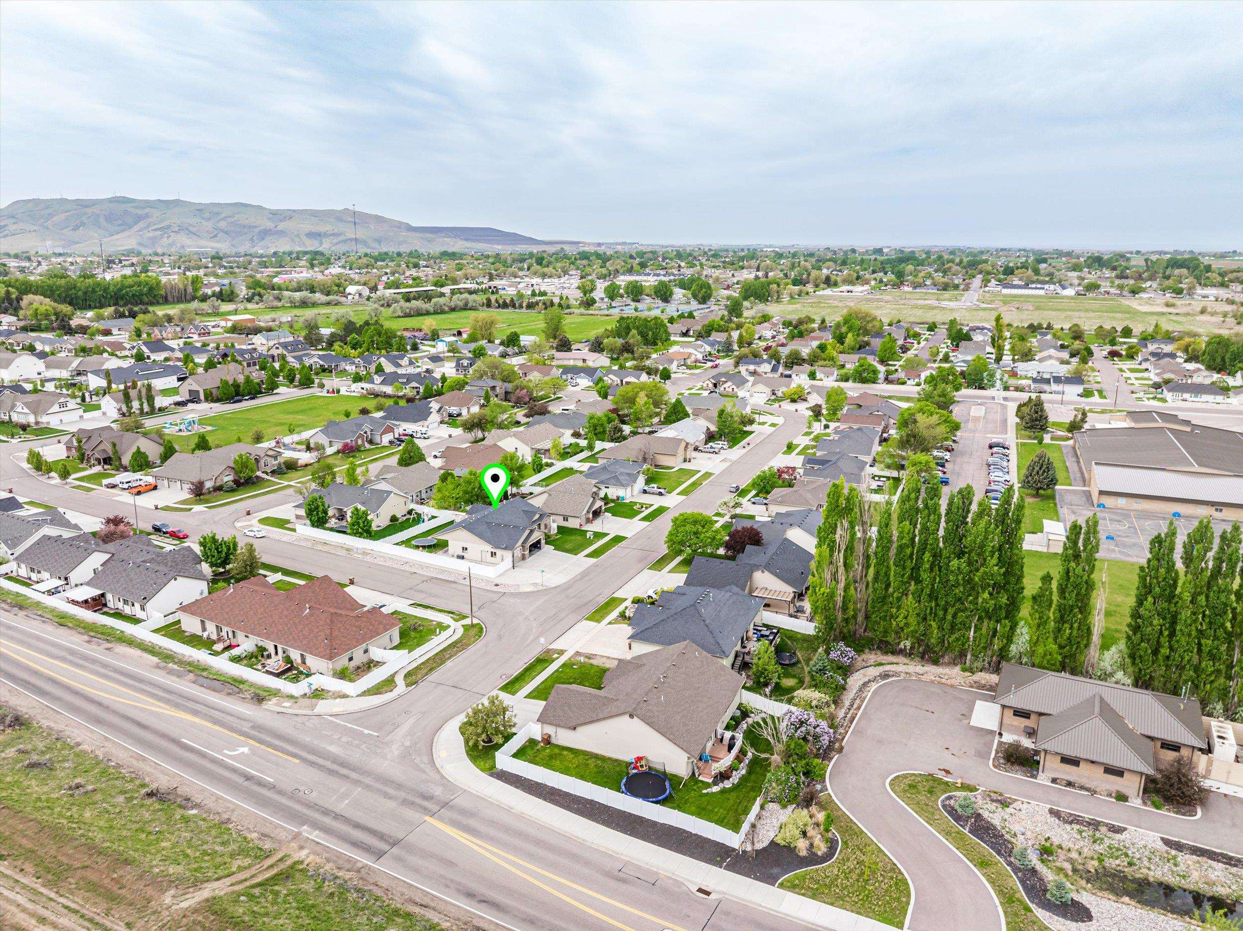 607 Nathan Lane, Chubbuck, Idaho image 5