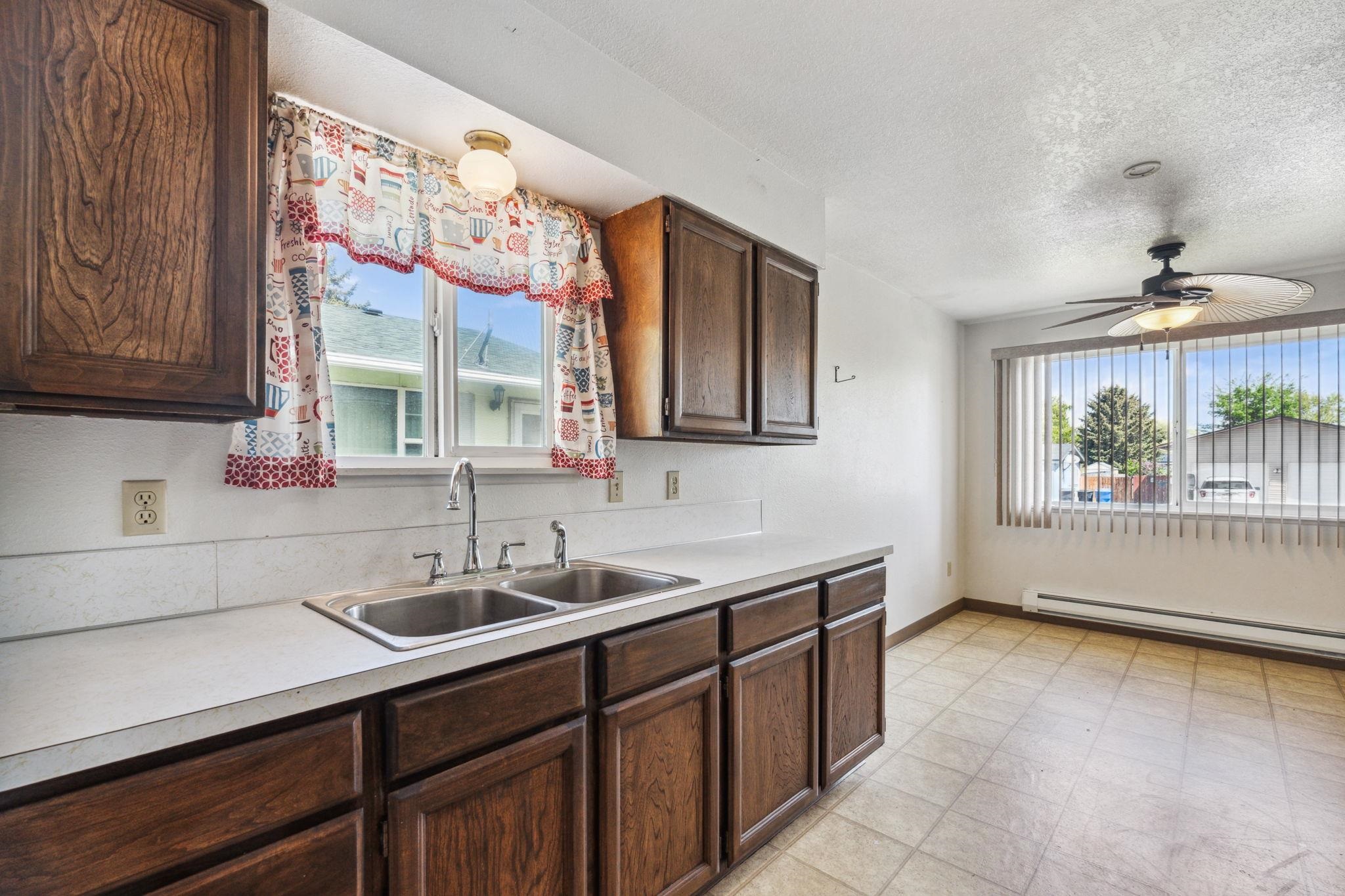 226 Adams Street, American Falls, Idaho image 13