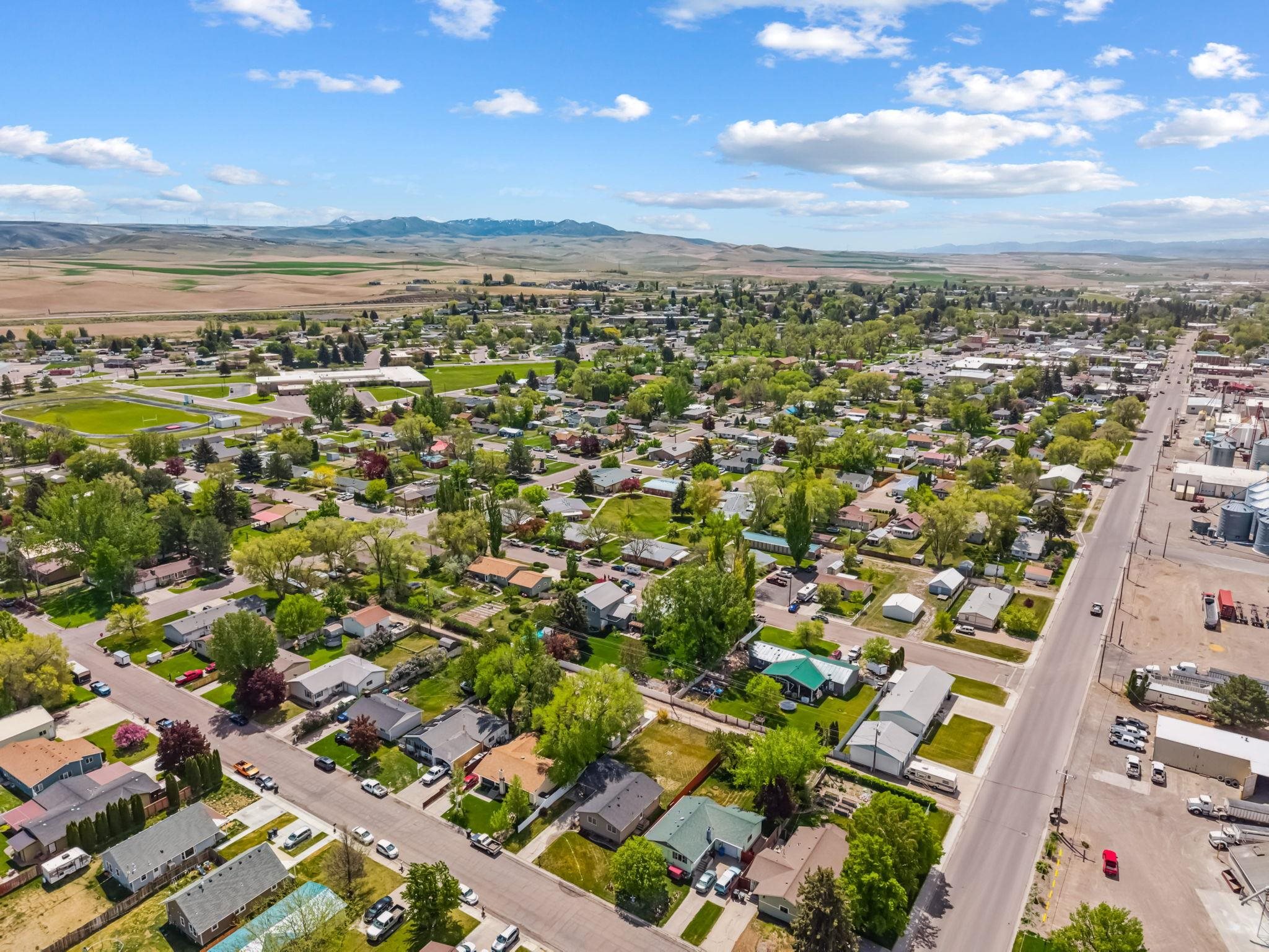 226 Adams Street, American Falls, Idaho image 38