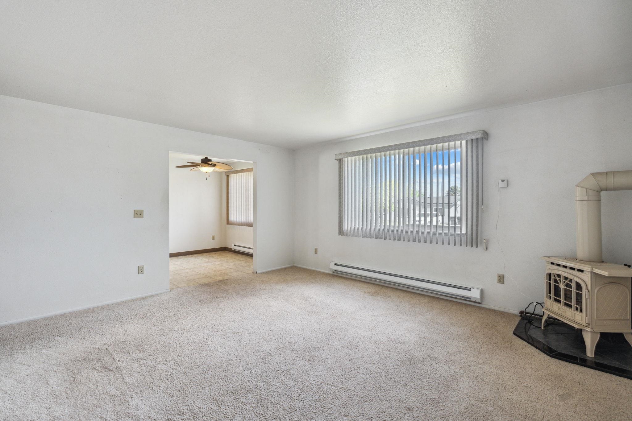 226 Adams Street, American Falls, Idaho image 2