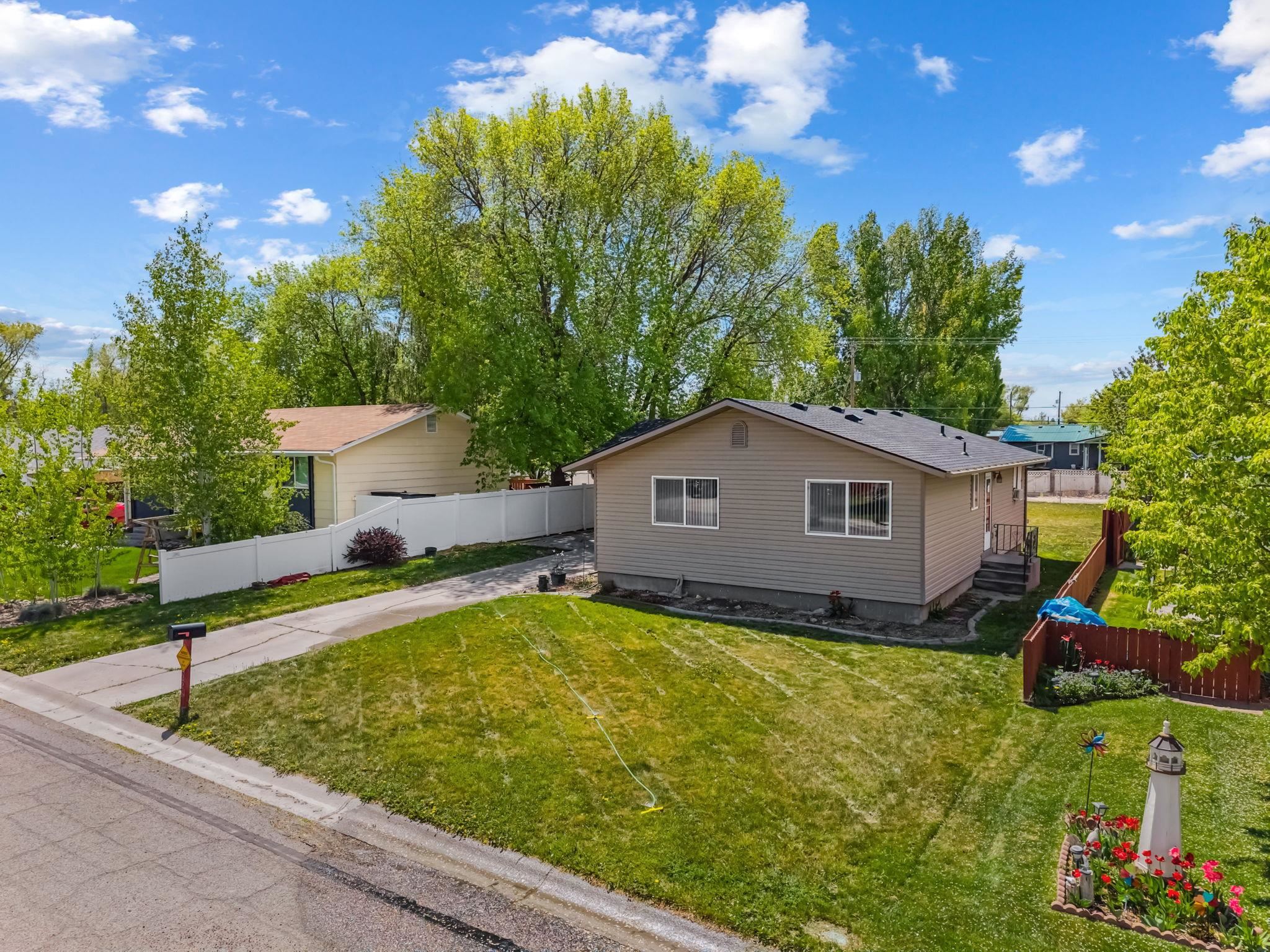 226 Adams Street, American Falls, Idaho image 26