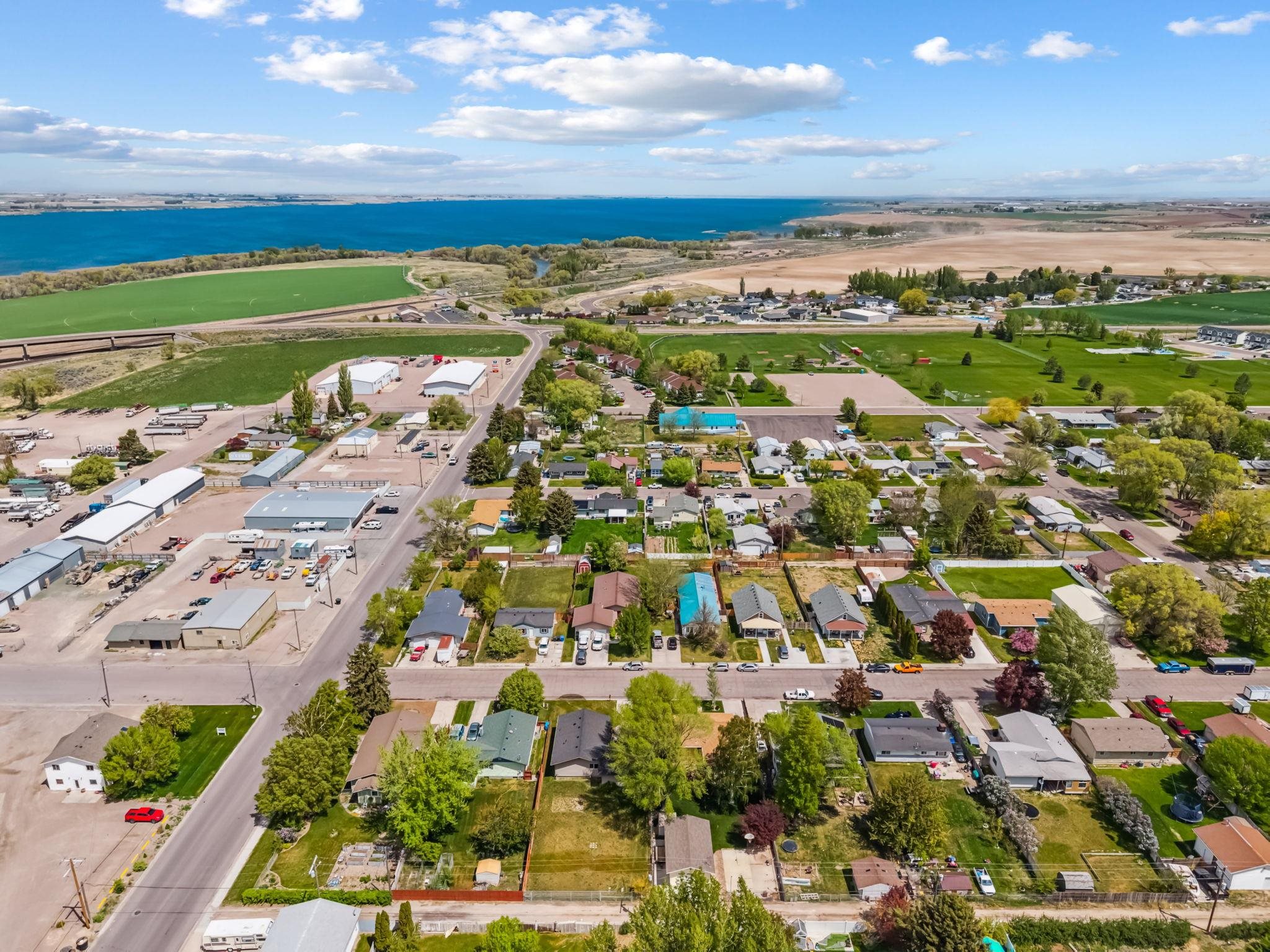 226 Adams Street, American Falls, Idaho image 36