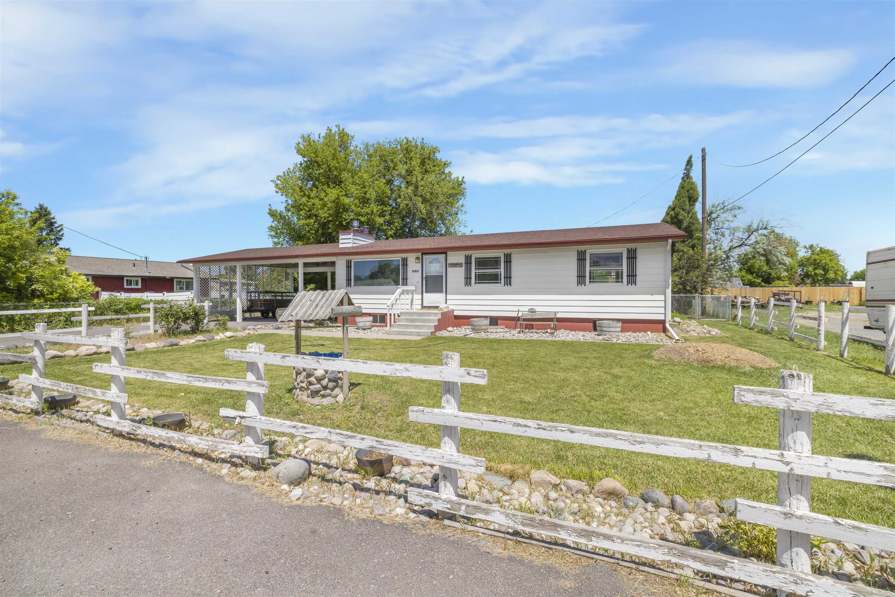 960 Nixon Rd, Pocatello, Idaho image 1