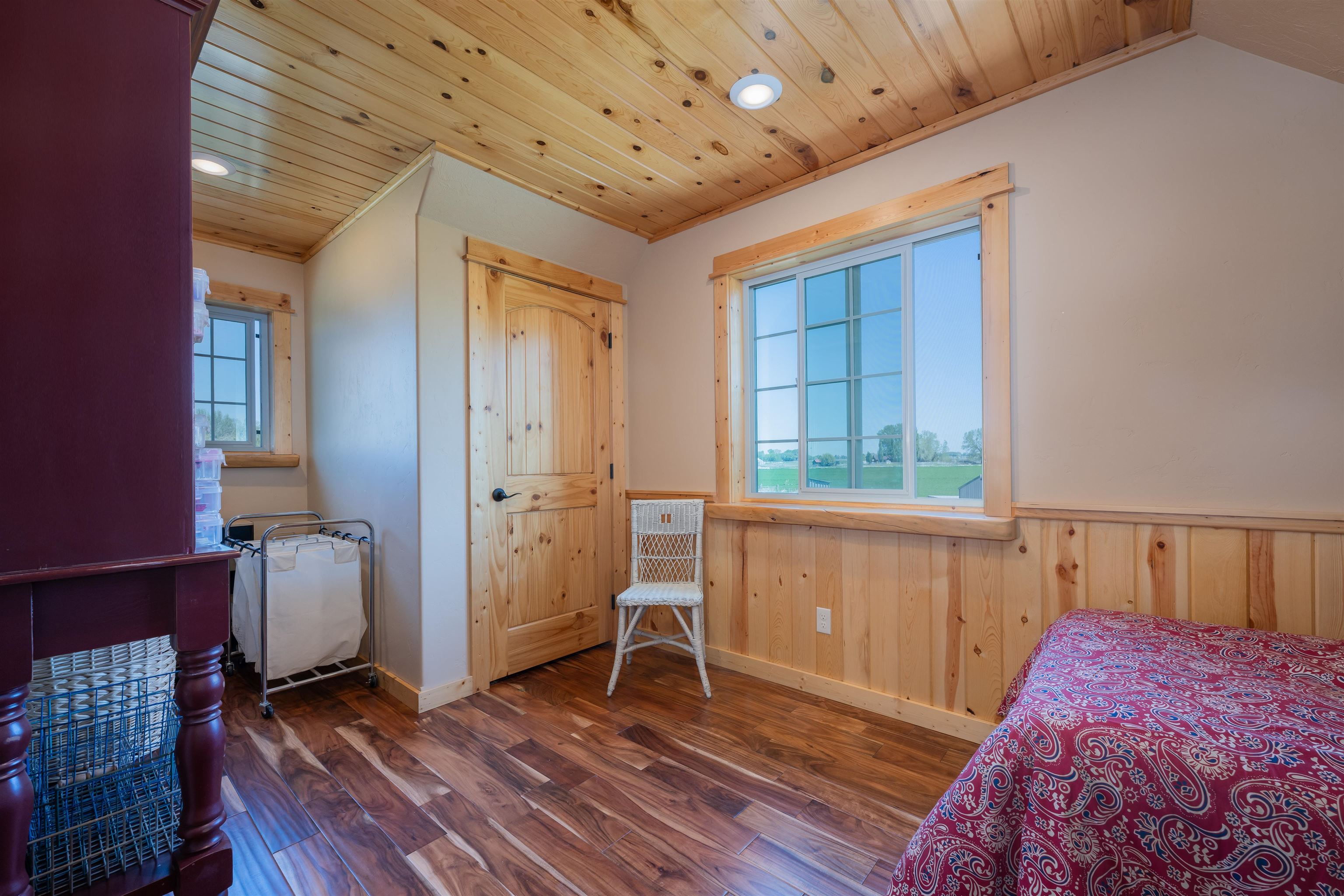 1271 N 1100 E, Shelley, Idaho image 39