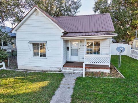 Photo of 1328 N Arthur Ave, Pocatello, ID 83204 (MLS # 581528)