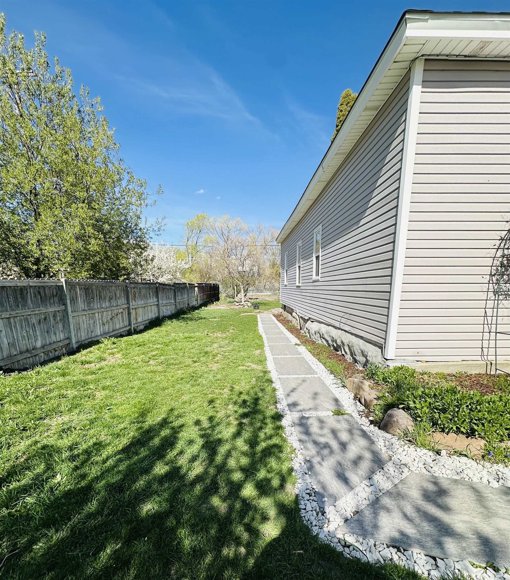 620 S Hayes Ave, Pocatello, Idaho image 24