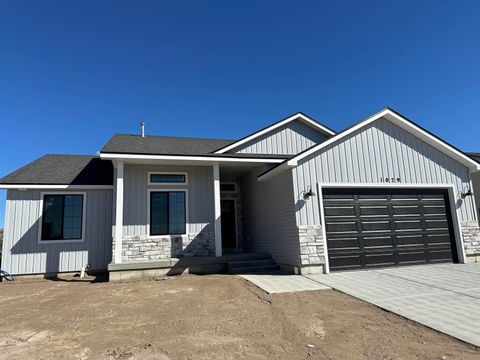 Photo of 1029 Marinus, Pocatello, ID 83201 (MLS # 580416)