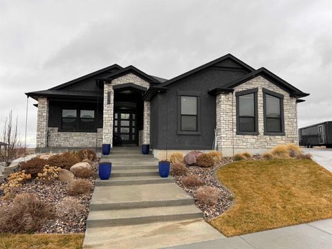 Photo of 3296 Owyhee St, Pocatello, ID 83201 (MLS # 581726)