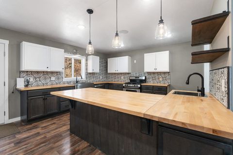 Photo of 8765 N Maple Grove Ln, Pocatello, ID 83201 (MLS # 580805)