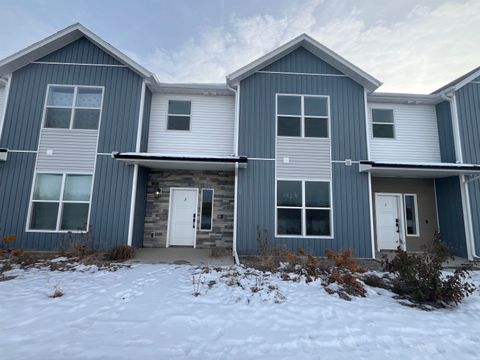 Photo of 5600 Trueman St. #D St, Chubbuck, ID 83202 (MLS # 581590)