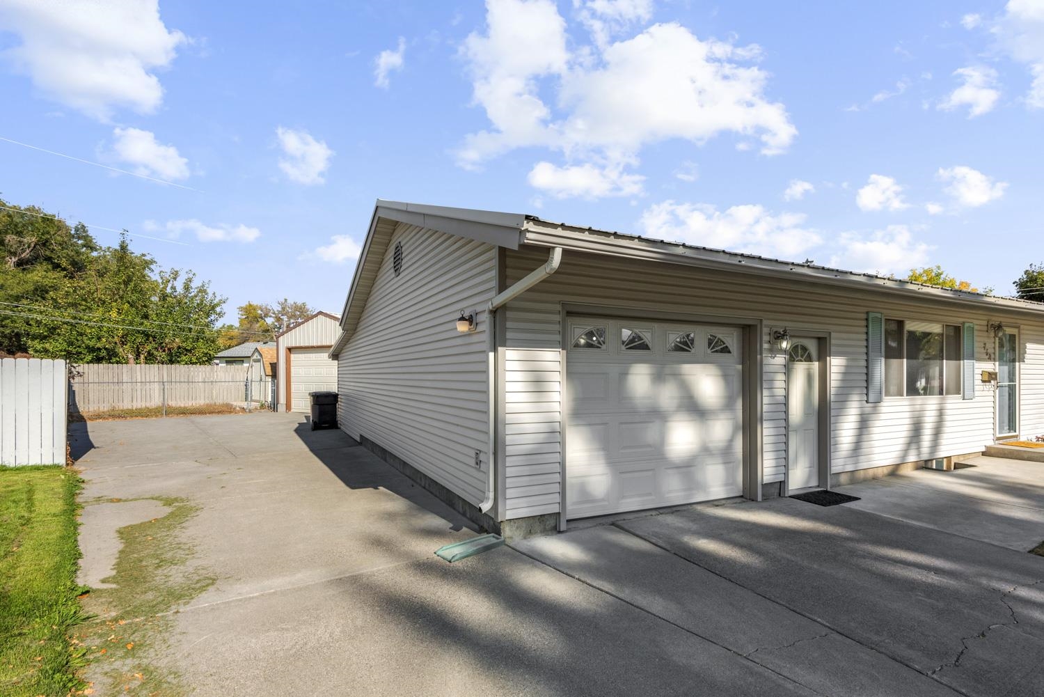 750 Falls Avenue, Idaho Falls, Idaho image 12