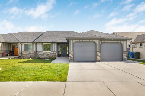 Photo of 3161 Lundburg Ln, Pocatello, ID 83204 (MLS # 580396)