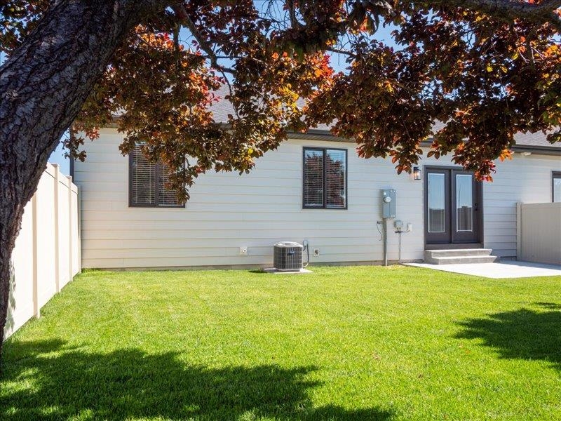 318 Lakeview Blvd, American Falls, Idaho image 35