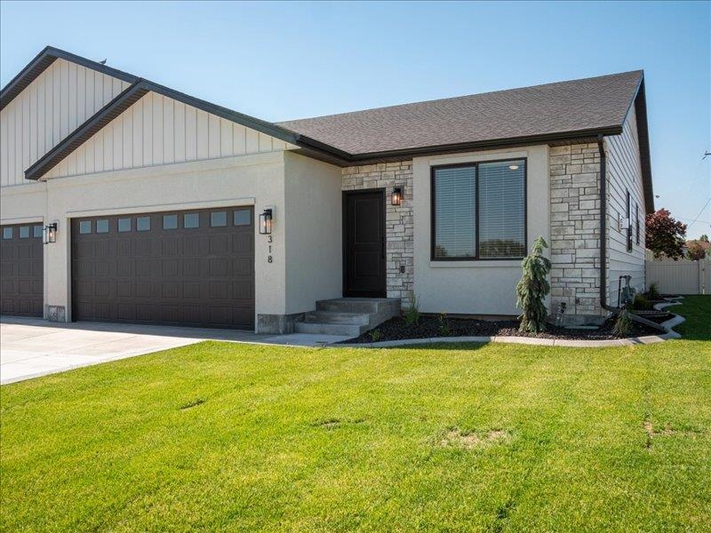 318 Lakeview Blvd, American Falls, Idaho image 3