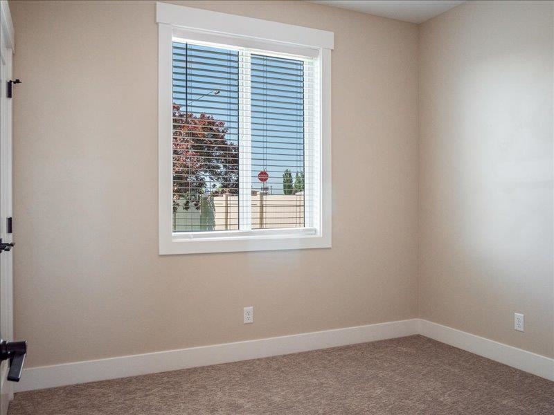 318 Lakeview Blvd, American Falls, Idaho image 19