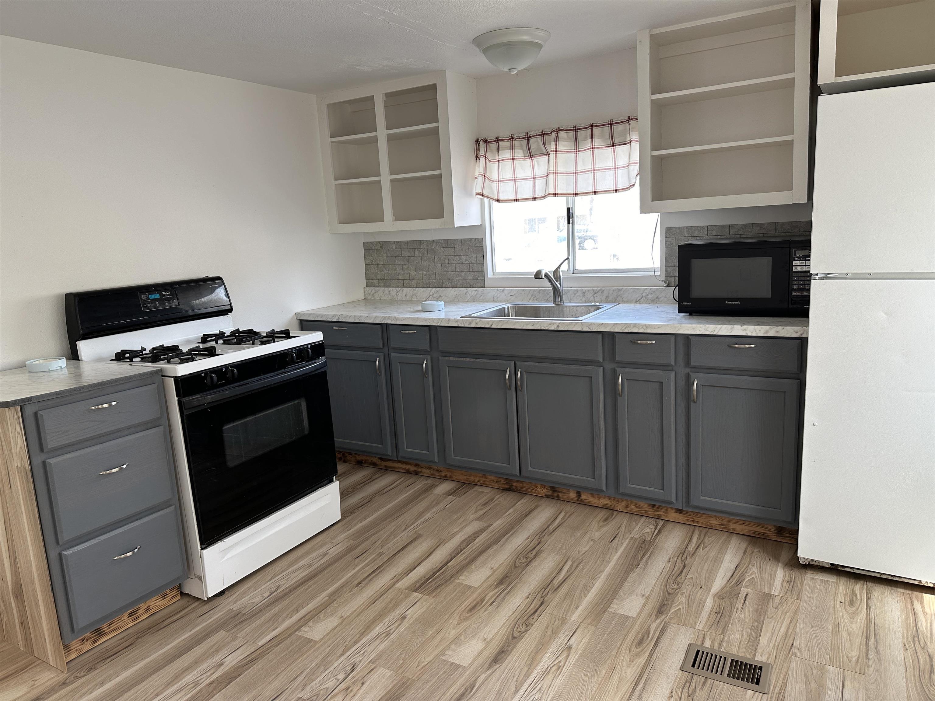 4317 Opal #8, Pocatello, Idaho image 3