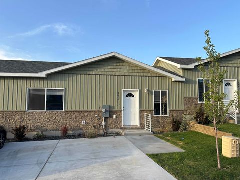 Photo of 1658 Ammon Street, Pocatello, ID 83201 (MLS # 580145)