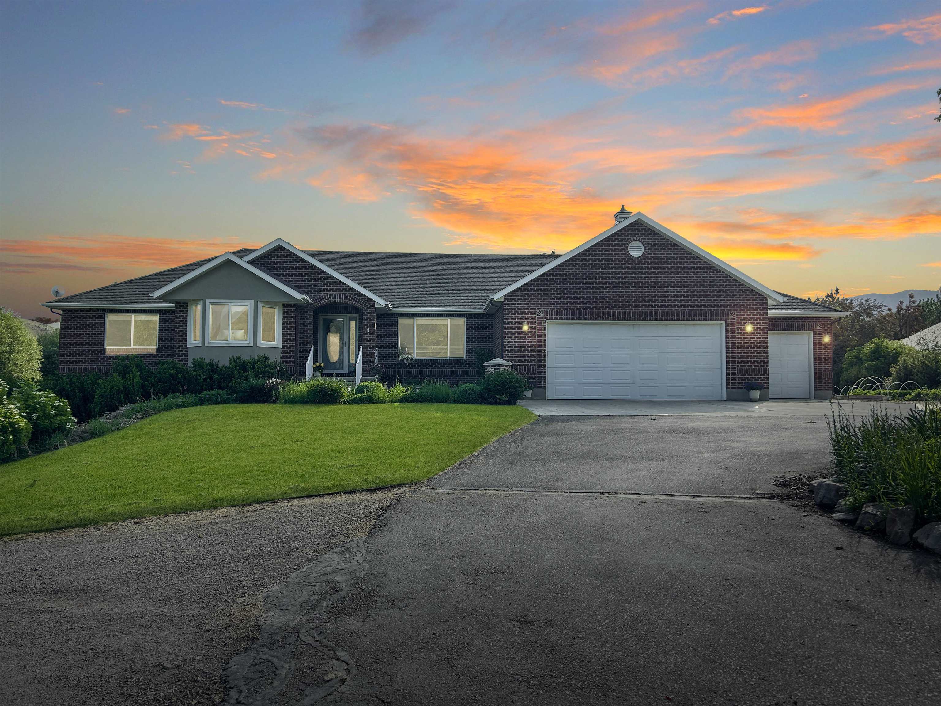 2176 W Portneuf Rd, Inkom, Idaho image 1