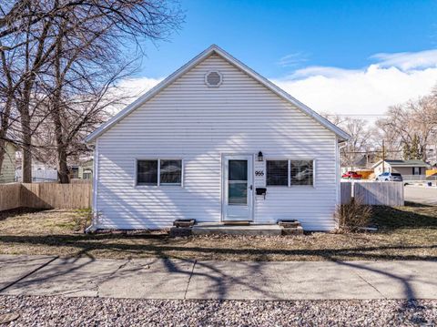 Photo of 955 N 10th Ave, Pocatello, ID 83201 (MLS # 581847)