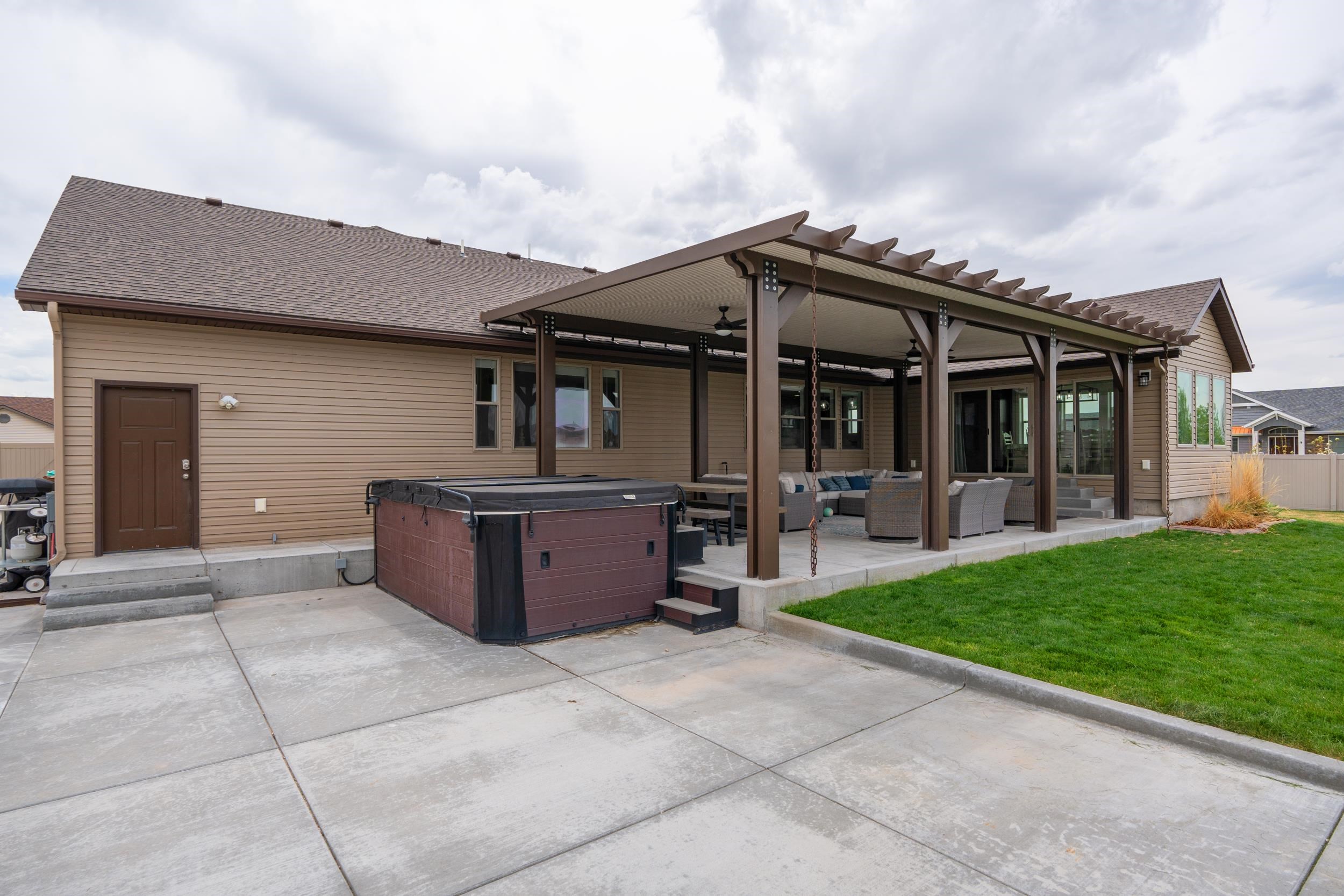 890 Dell Rd, Chubbuck, Idaho image 41