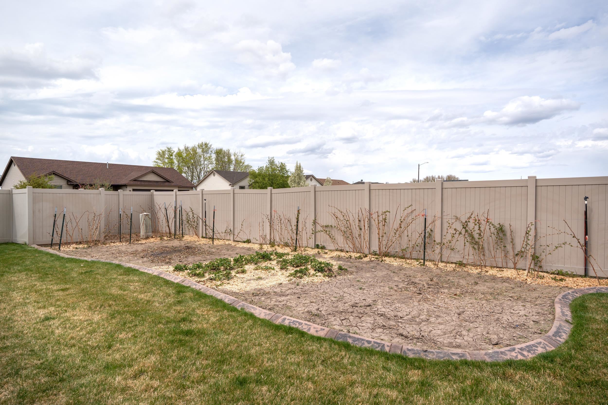 890 Dell Rd, Chubbuck, Idaho image 36