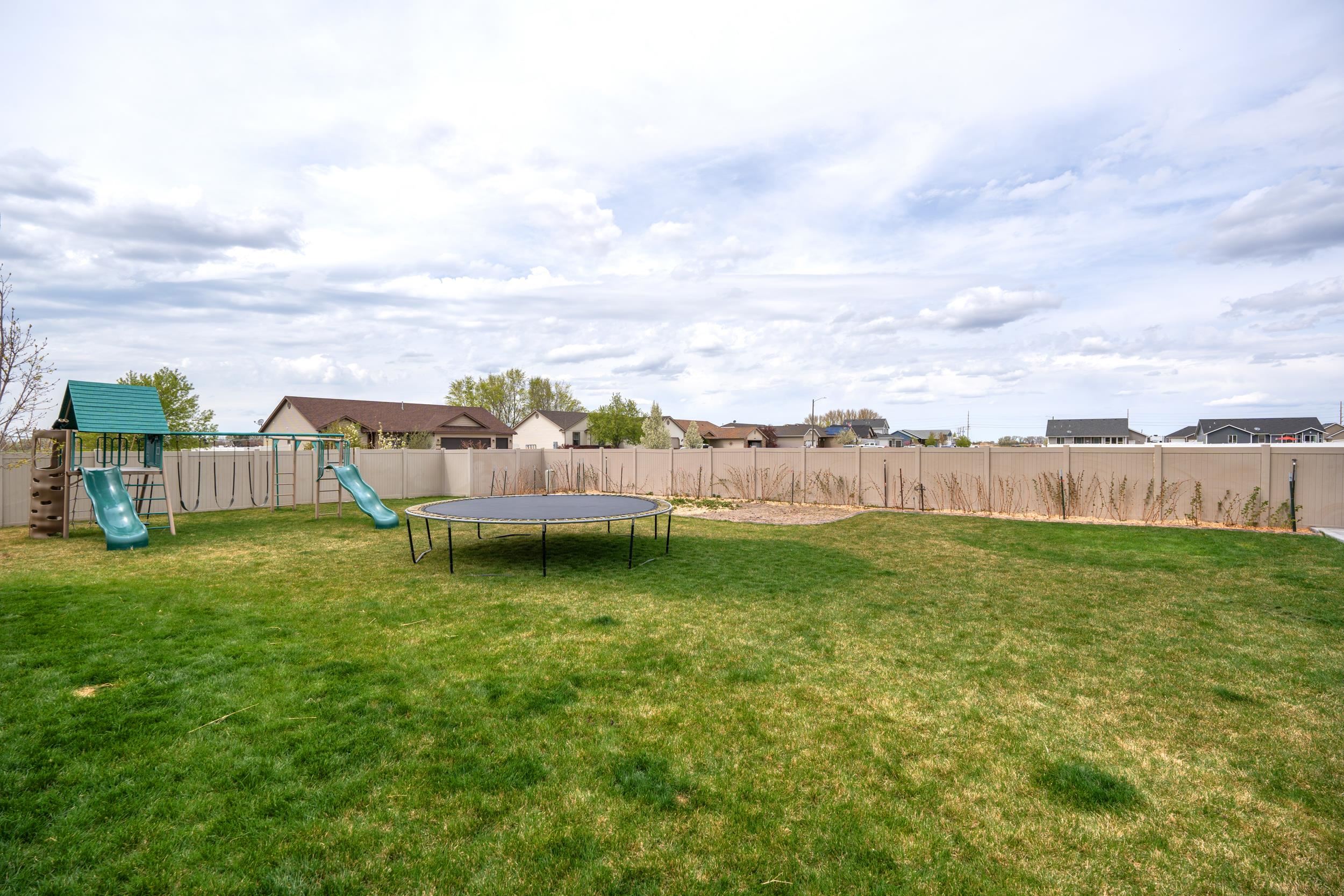 890 Dell Rd, Chubbuck, Idaho image 37