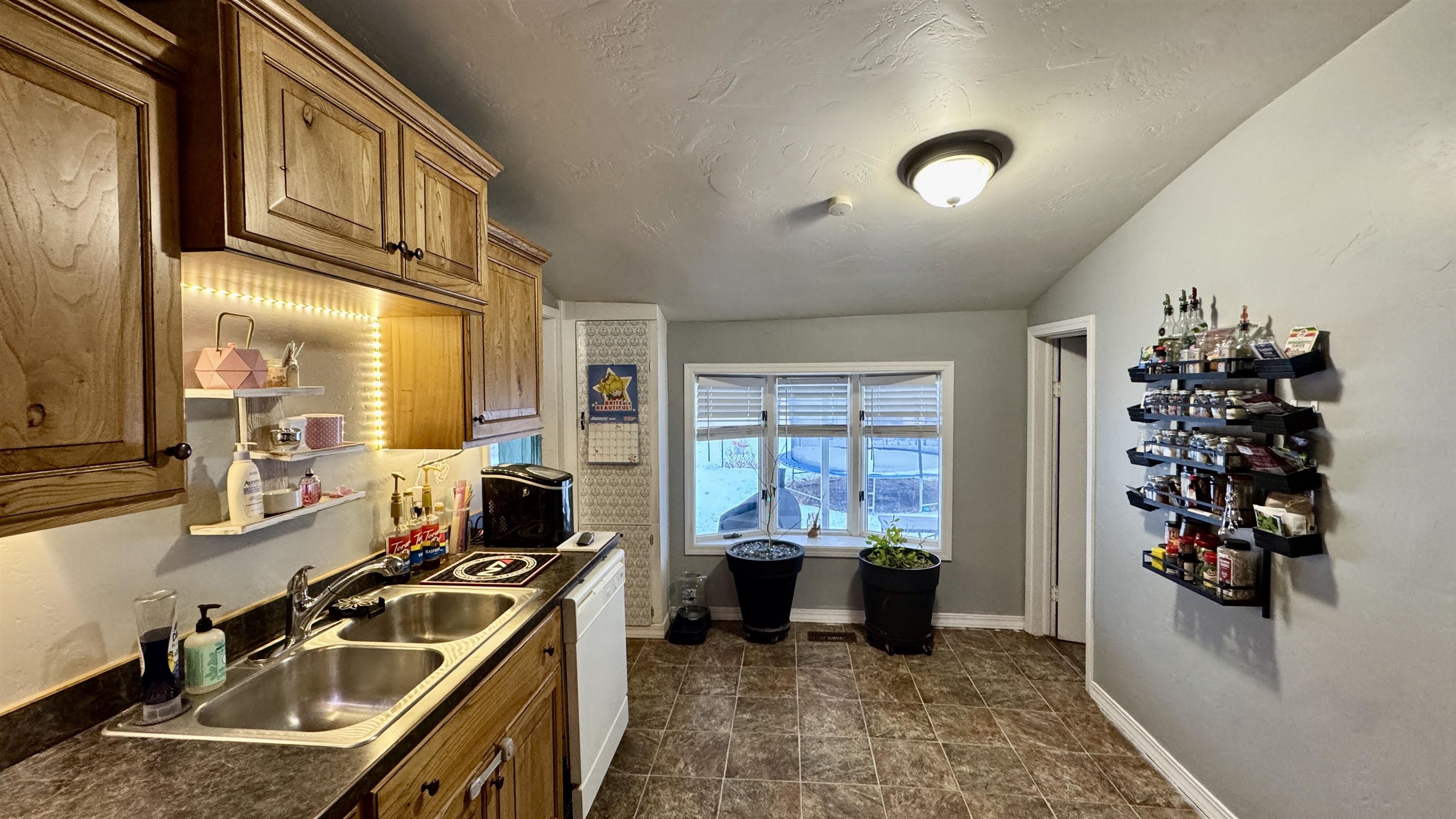 512 S Stout Ave, Blackfoot, Idaho image 7