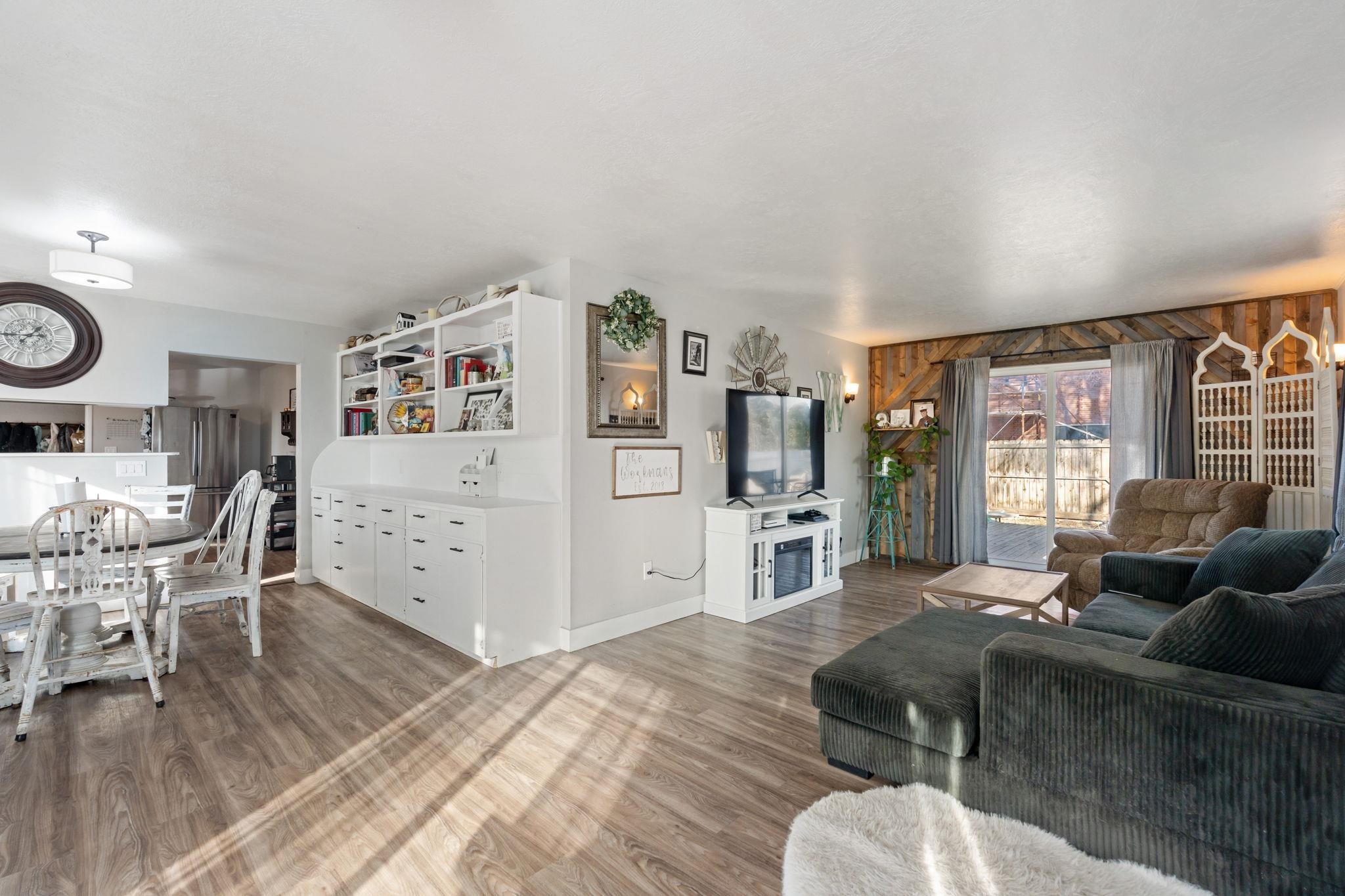 203 Tyler Street, American Falls, Idaho image 2