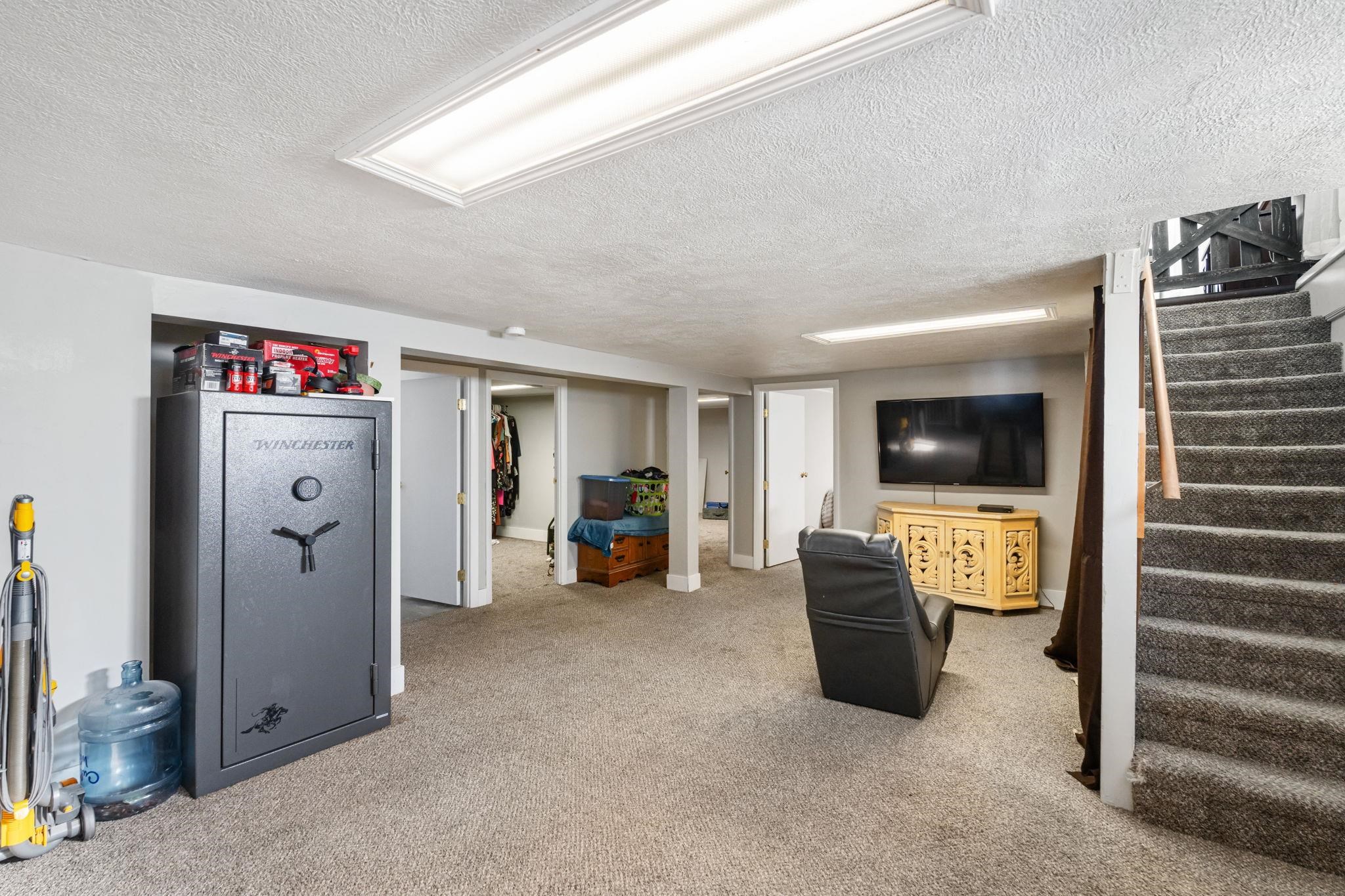 203 Tyler Street, American Falls, Idaho image 20