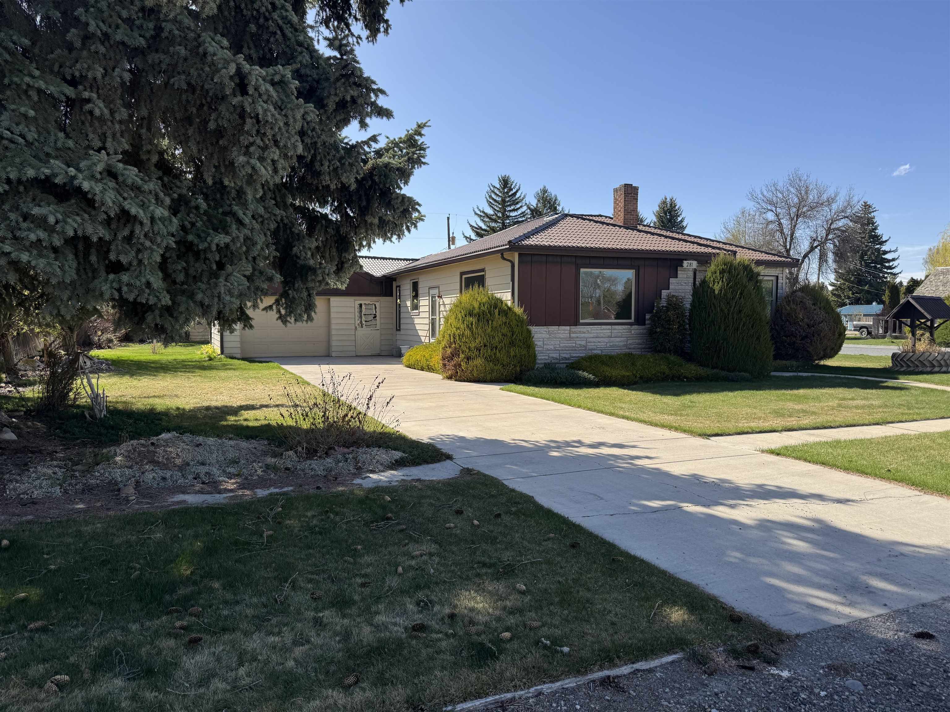 281 N 3rd W, Aberdeen, Idaho image 1