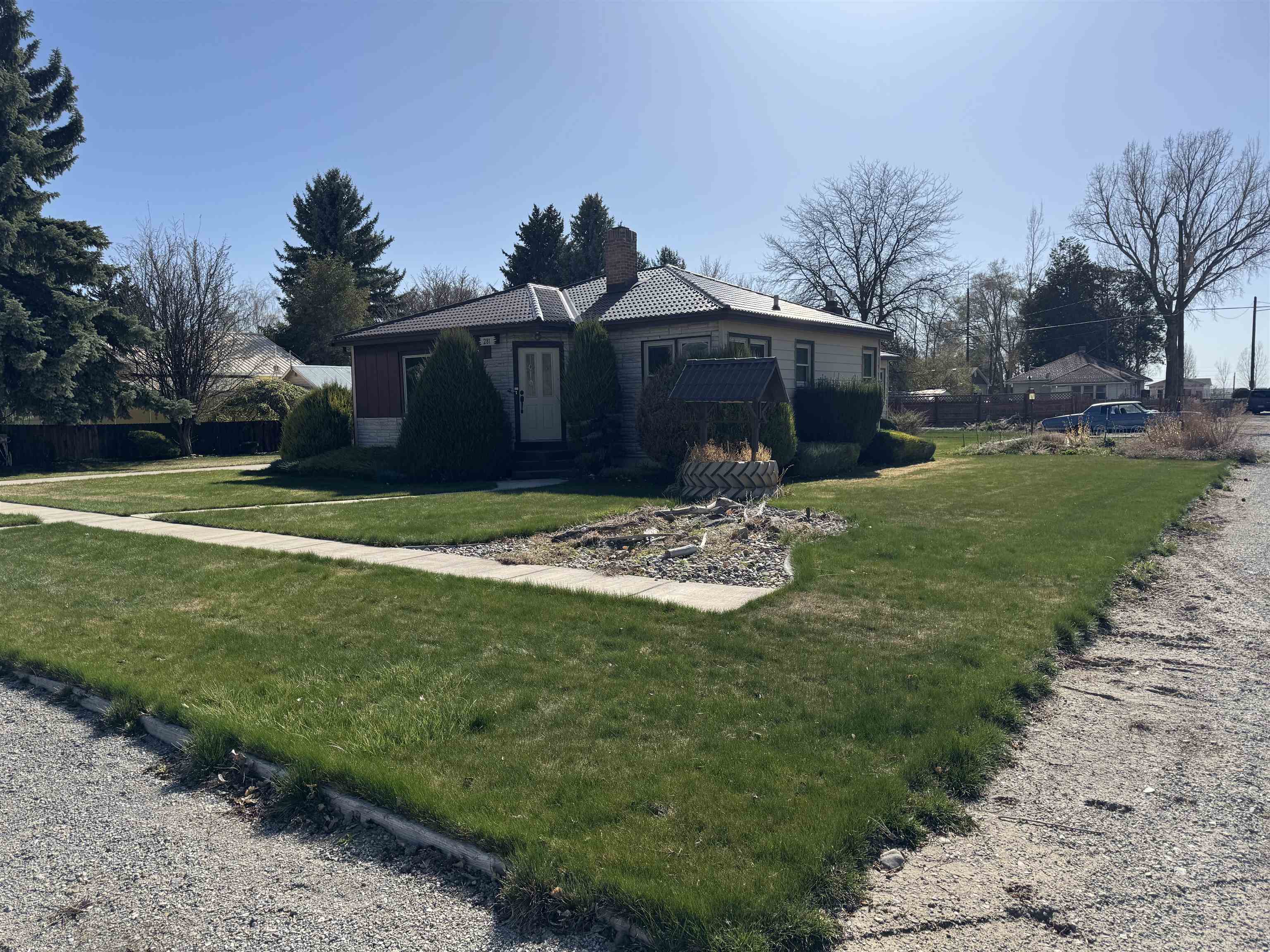 281 N 3rd W, Aberdeen, Idaho image 2