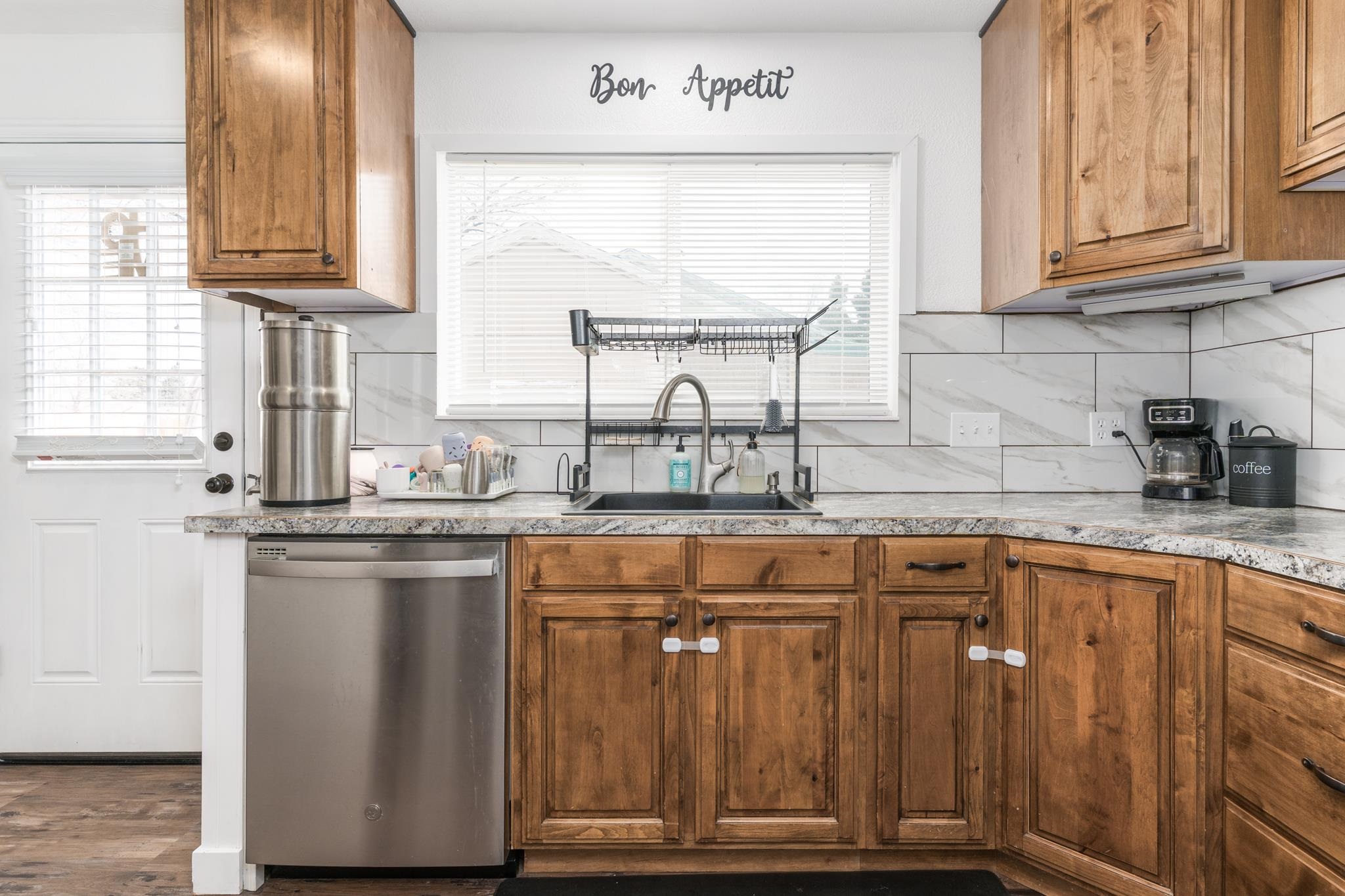321 E Walker St, Blackfoot, Idaho image 12