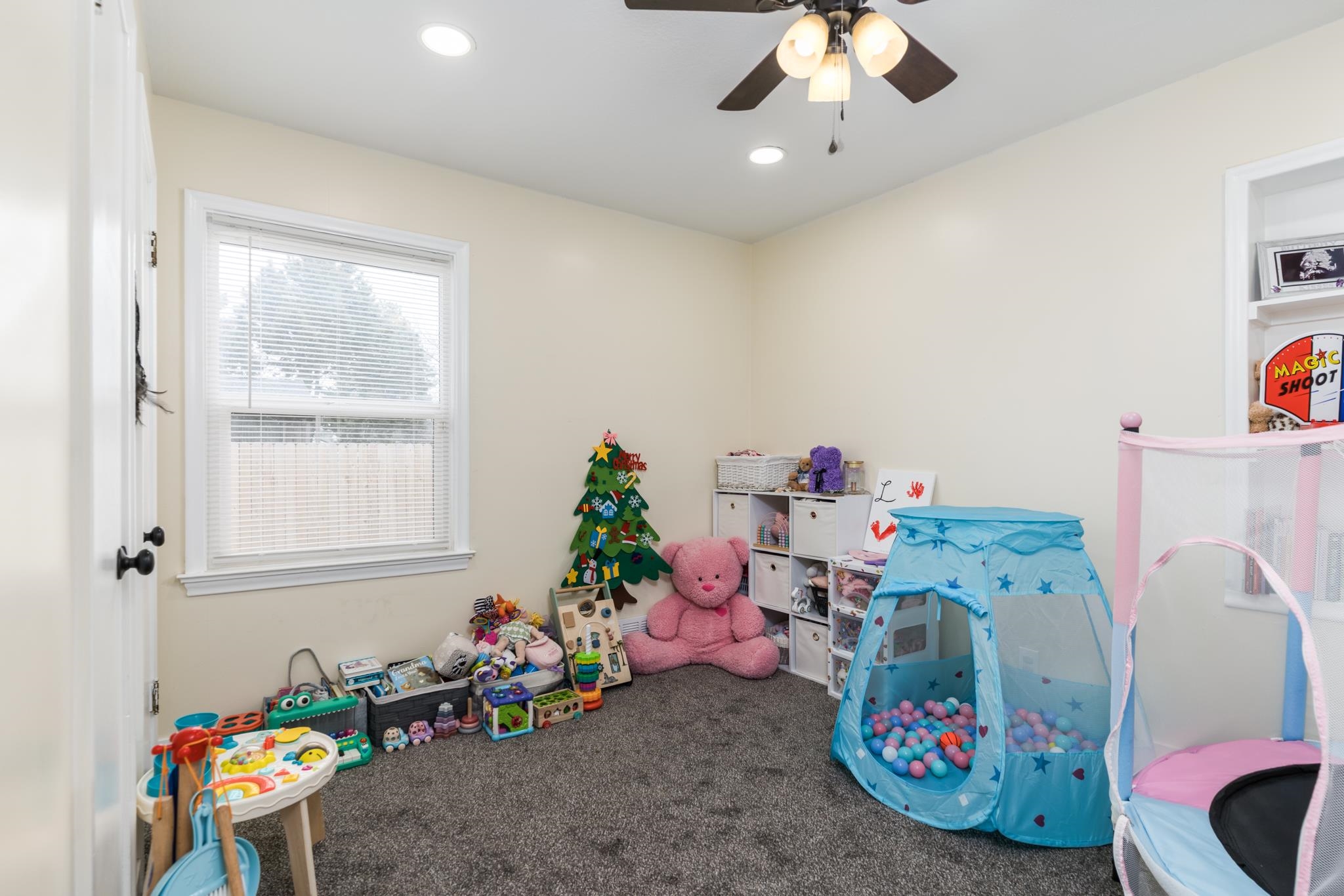 321 E Walker St, Blackfoot, Idaho image 25