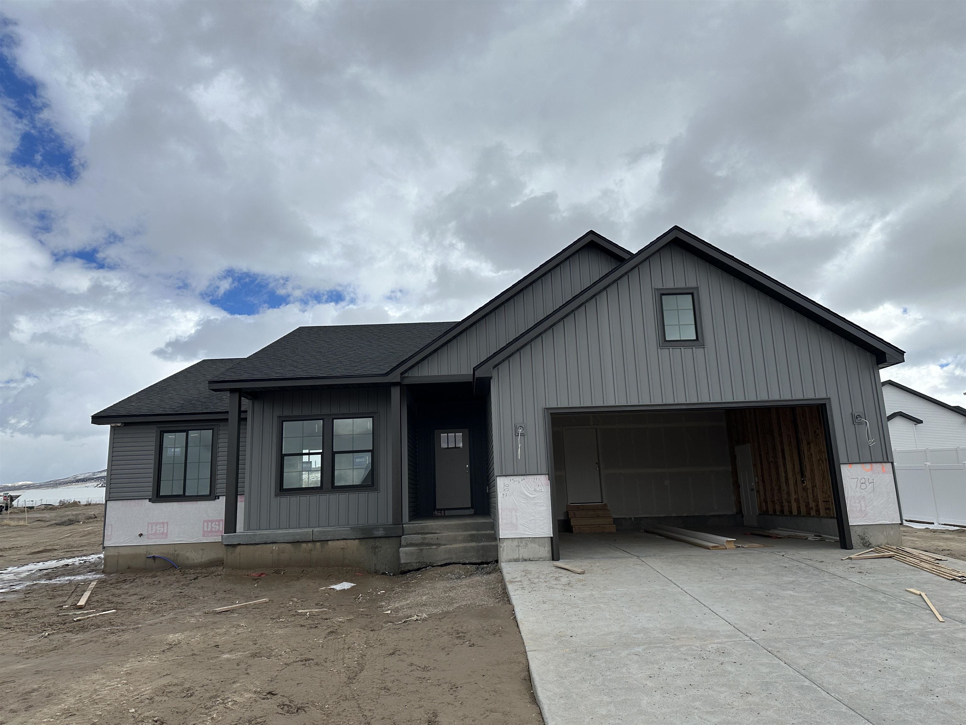784 Rustic Road, Pocatello, Idaho image 1