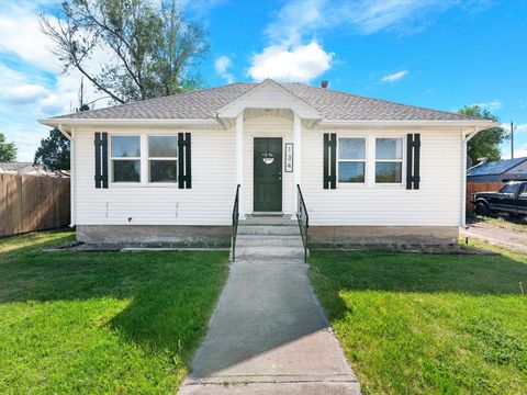 Homes For Sale - 134 S 2nd St E St<br/> Downey, ID 83234