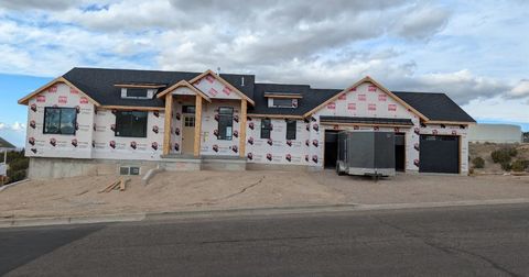 Photo of 3150 Summit Drive, Pocatello, ID 83201 (MLS # 581684)