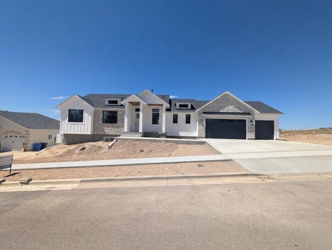 Homes For Sale - 3150 Summit Drive<br/> Pocatello, ID 83201
