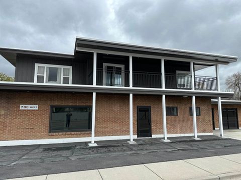 Photo of 700 W Alameda Rd, Pocatello, ID 83201 (MLS # 582302)