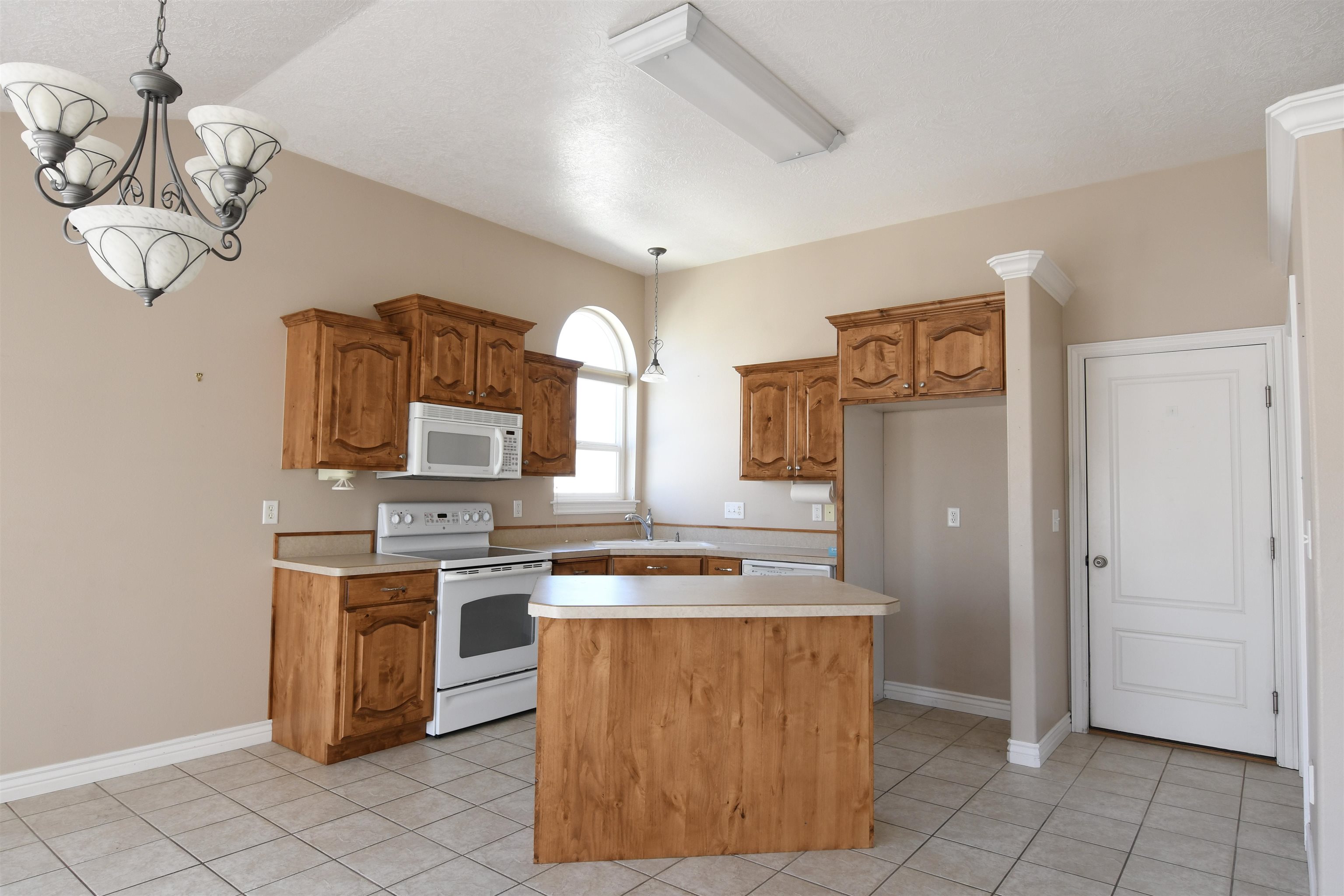 1073 Petersburg Dr, Chubbuck, Idaho image 11