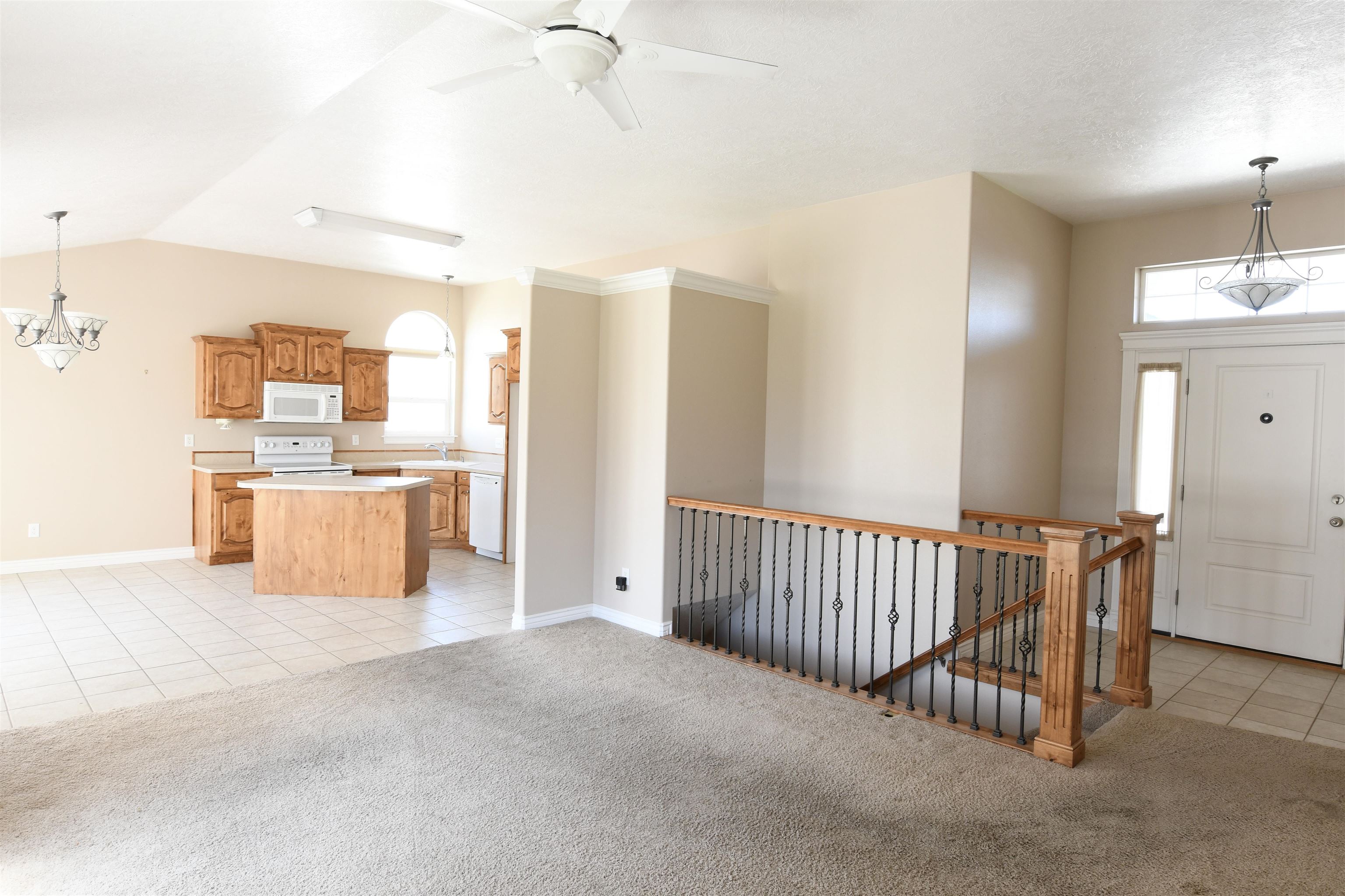 1073 Petersburg Dr, Chubbuck, Idaho image 8